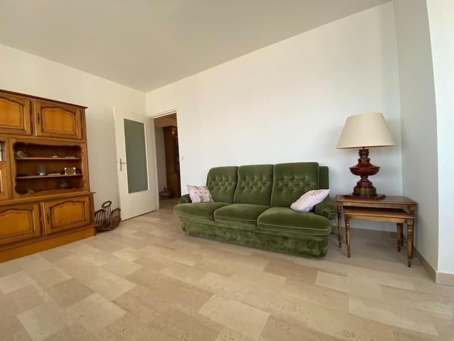 Apartment Grand T3 Avec Vue *